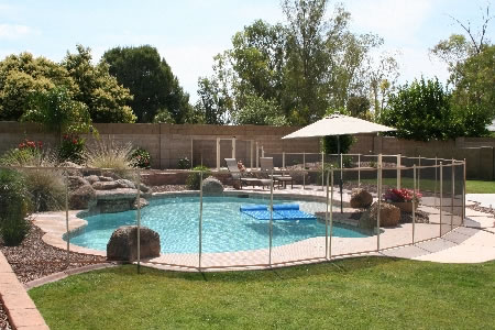 Removable pool fence